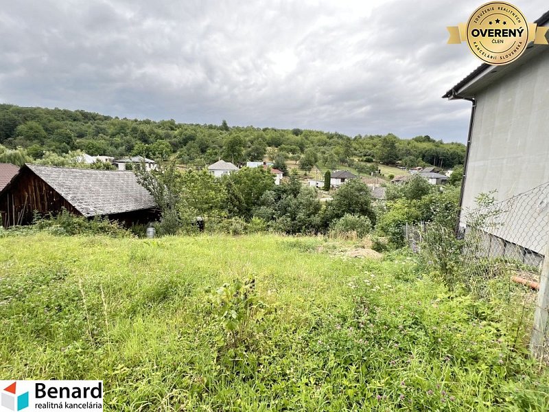 POZEMOK NA PREDAJ- ŠTEFANOVCE, 20 KM OD PREŠOVA, CCA 800 M2, 