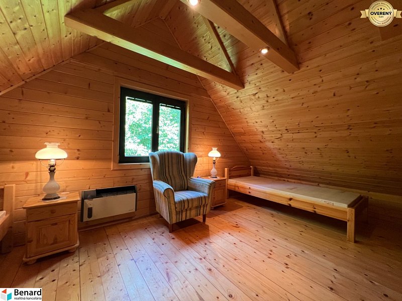 Výnimočná kompletne zariadená chata v Orlove na pozemku 995 m²