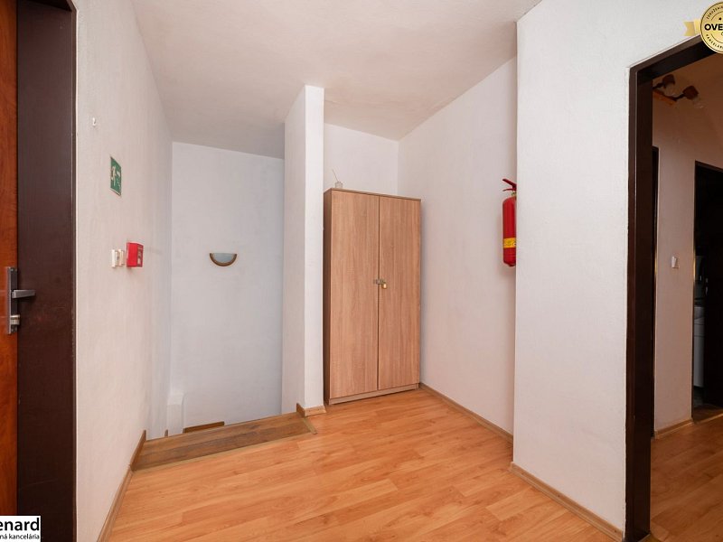 VEĽKÝ 1-IZBOVÝ BYT, 60 m2, PREŠOV – CENTRUM, Slovenská ul.