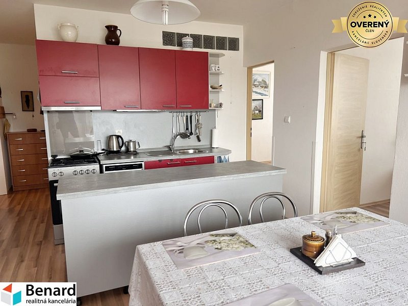 NA PREDAJ  3-IZBOVÝ BYT S BALKÓNOM, 72m2,SÍDLISKO 3, PREŠOV