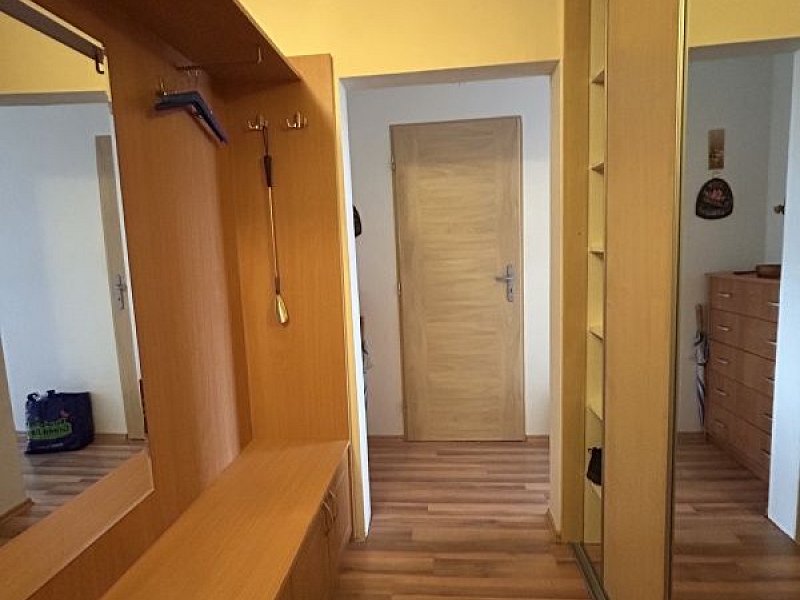 NA PREDAJ  3-IZBOVÝ BYT S BALKÓNOM, 72m2,SÍDLISKO 3, PREŠOV