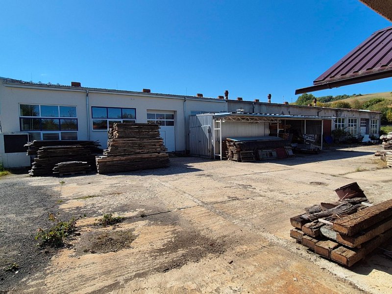 PRIEMYSELNÁ BUDOVA, ROZLOHA 450m2; STARÁ ĽUBOVŇA;