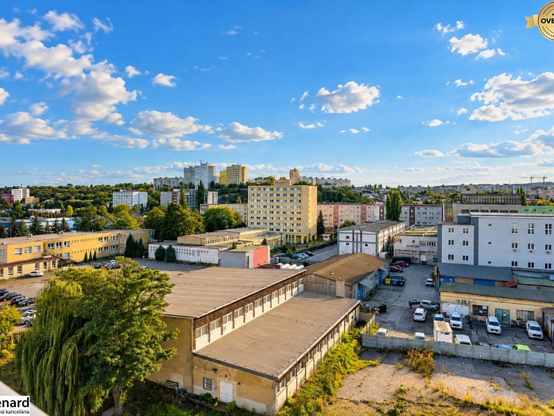 Na prenájom krásny 2- izb. byt s parkovacím miestom 